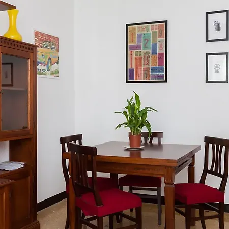 Comfortable Flat Near St. Peter S Rom