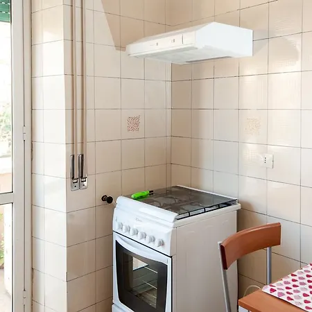 Comfortable Flat Near St. Peter S Apartament